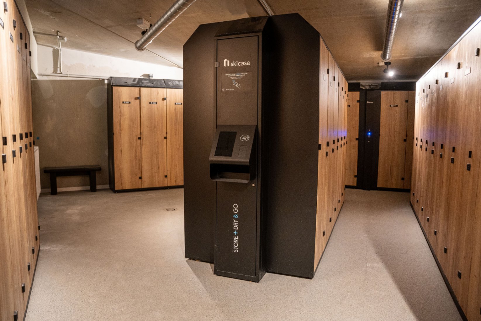 Heated ski lockers, in lines